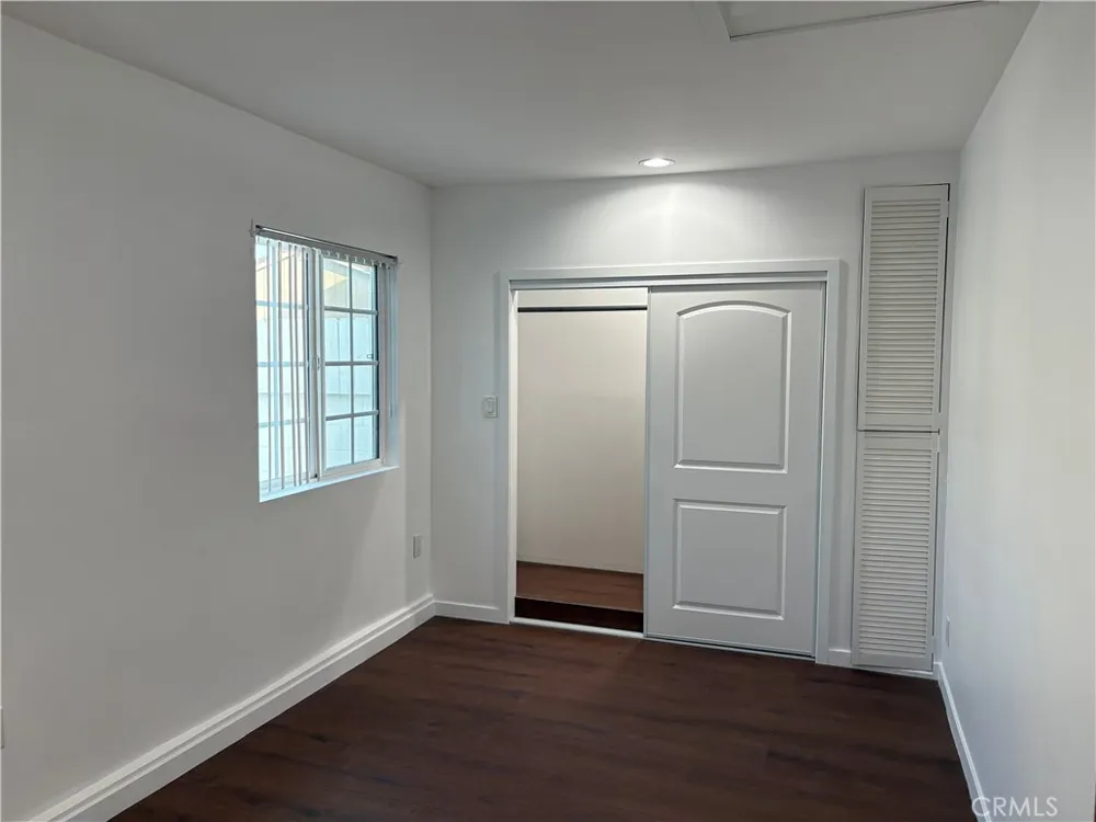 7501 Corbin Winnetka, CA 91306