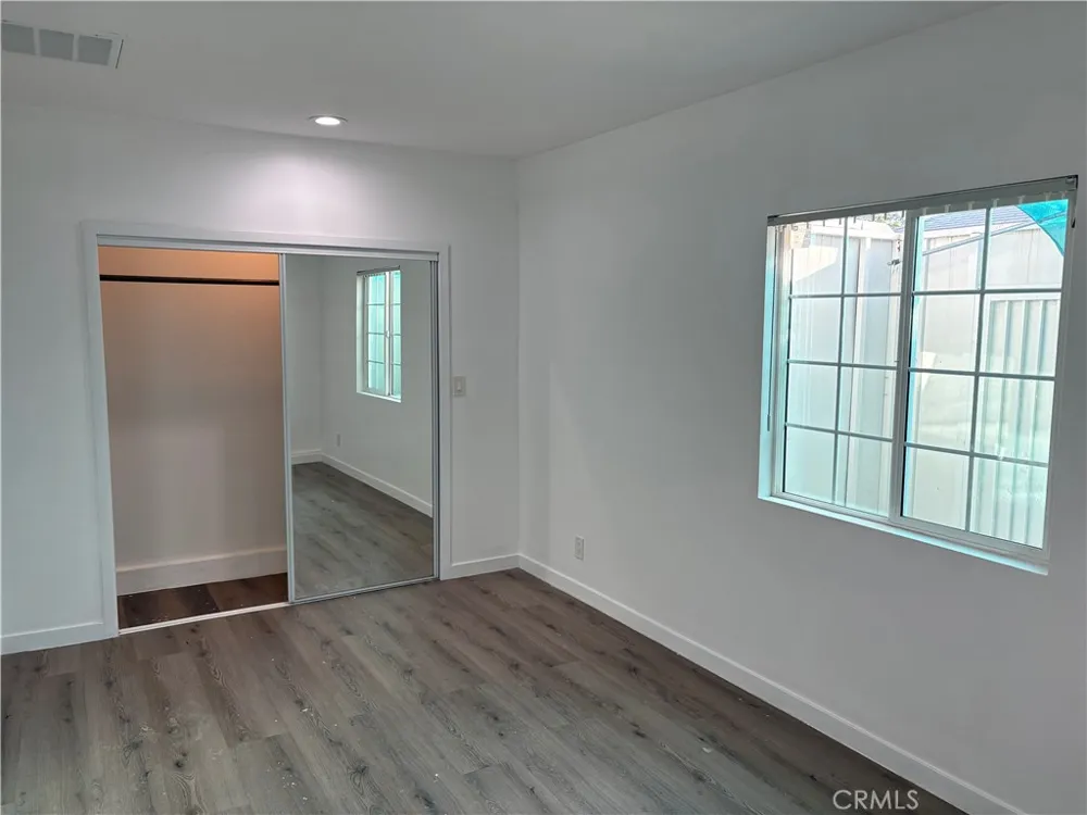 7501 Corbin Winnetka, CA 91306