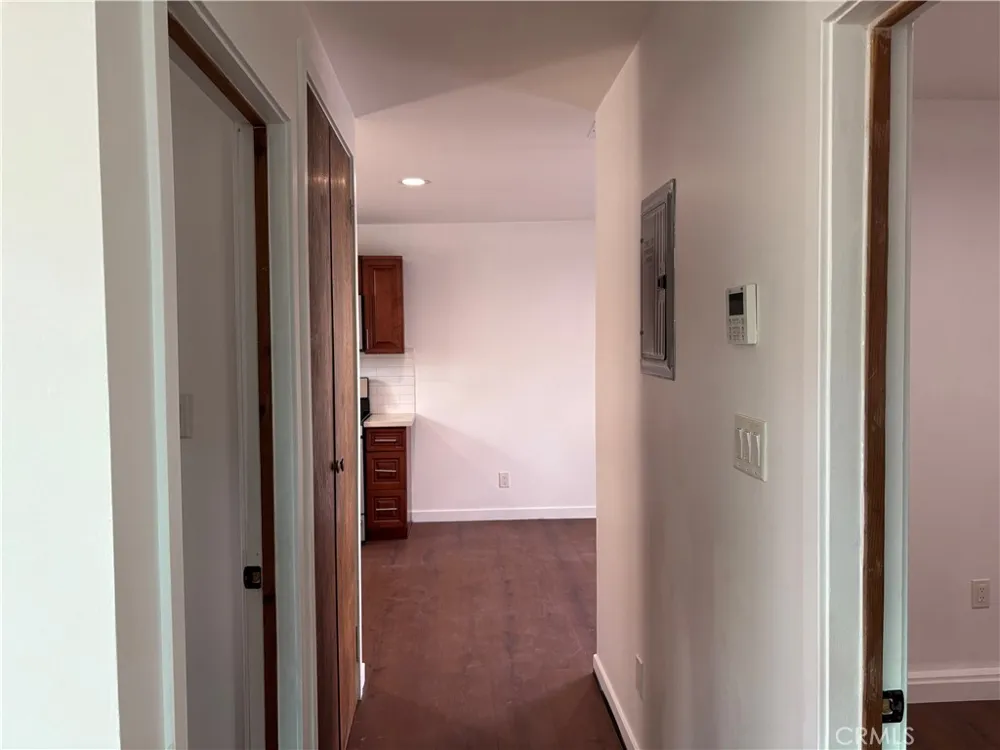 7501 Corbin Winnetka, CA 91306