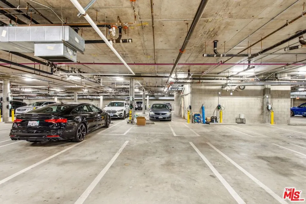 12975 Agustin Place #218 Playa Vista, CA 90094
