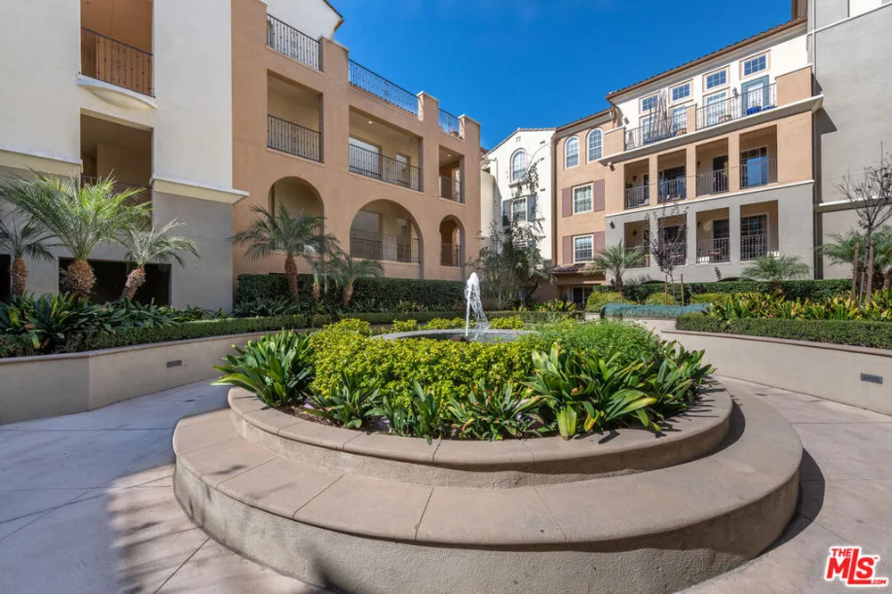 12975 Agustin Place #218 Playa Vista, CA 90094