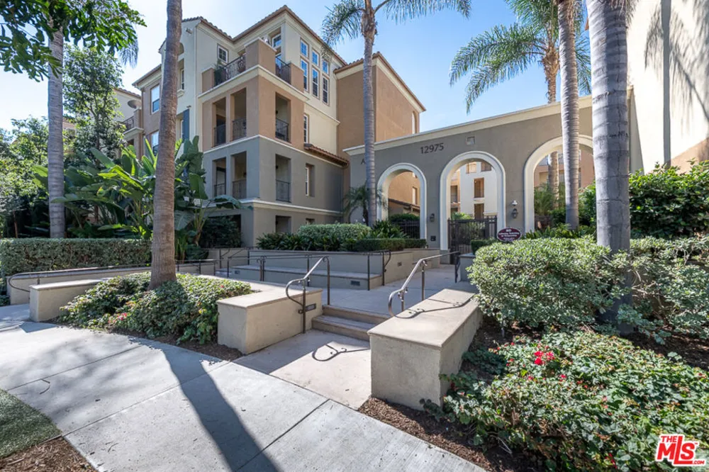 12975 Agustin Place #218 Playa Vista, CA 90094