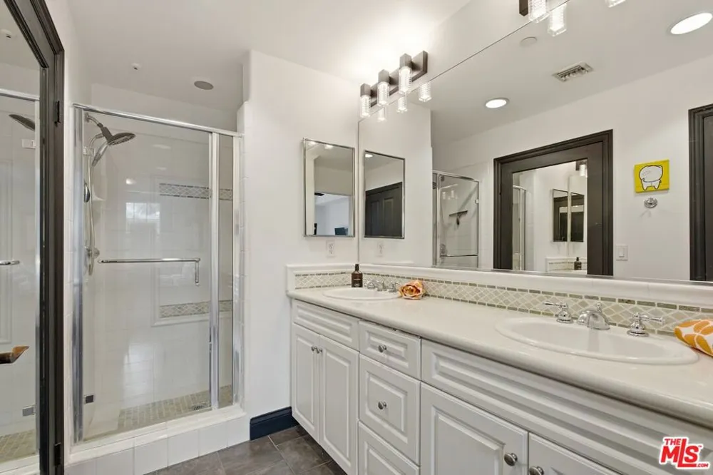 12975 Agustin Place #218 Playa Vista, CA 90094