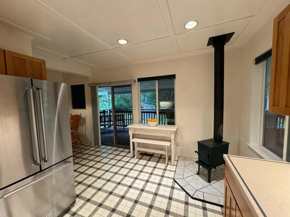 6975 La Honda Road La Honda, CA 94020