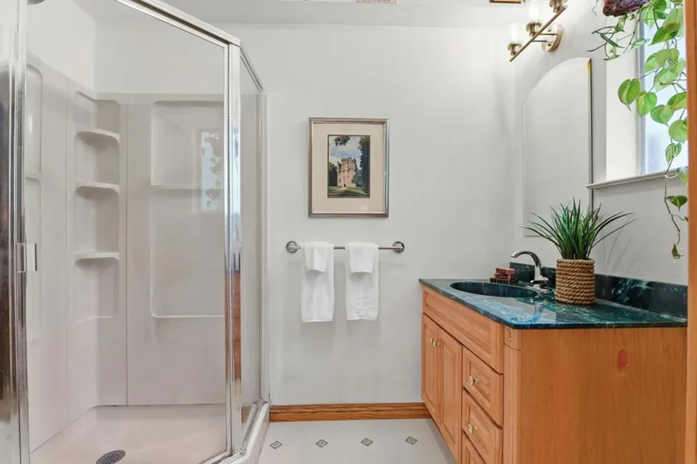 6975 La Honda Road La Honda, CA 94020