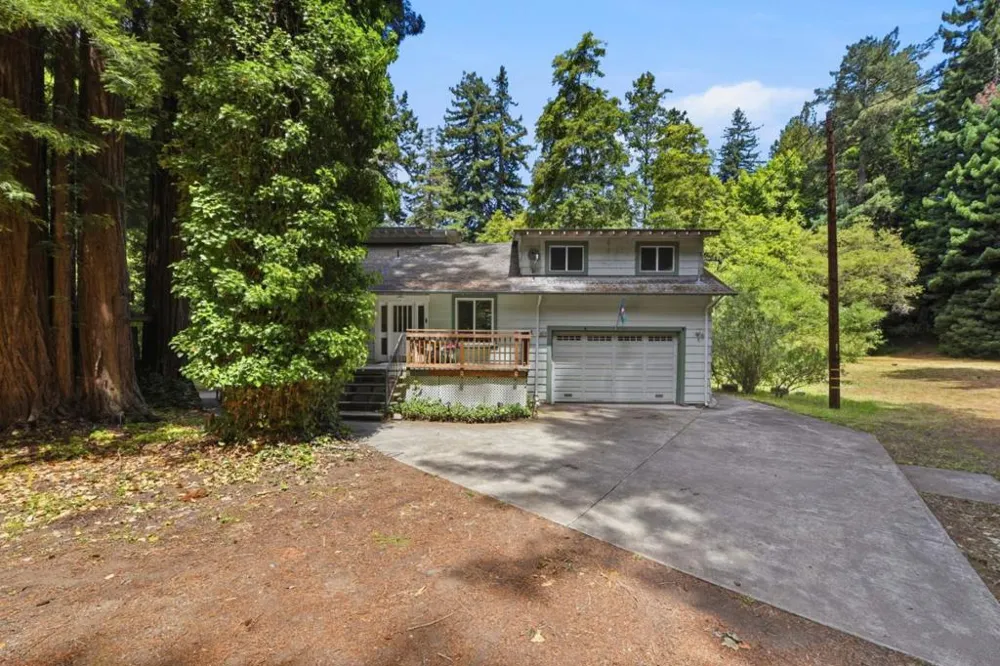 6975 La Honda Road La Honda, CA 94020