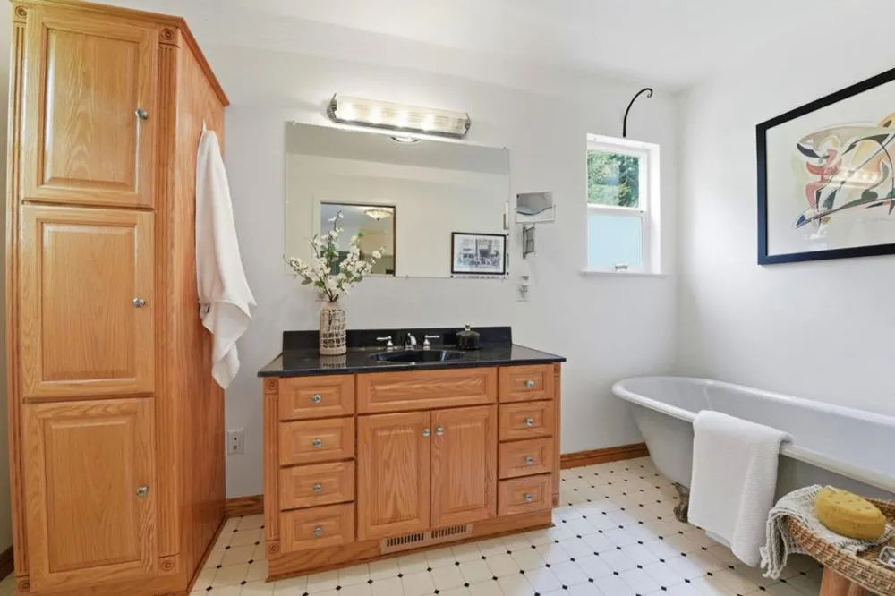 6975 La Honda Road La Honda, CA 94020