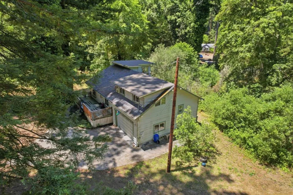6975 La Honda Road La Honda, CA 94020