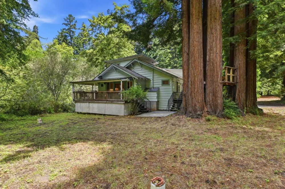 6975 La Honda Road La Honda, CA 94020