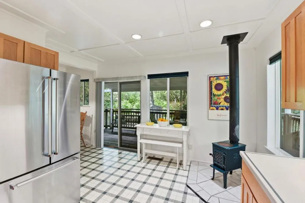 6975 La Honda Road La Honda, CA 94020
