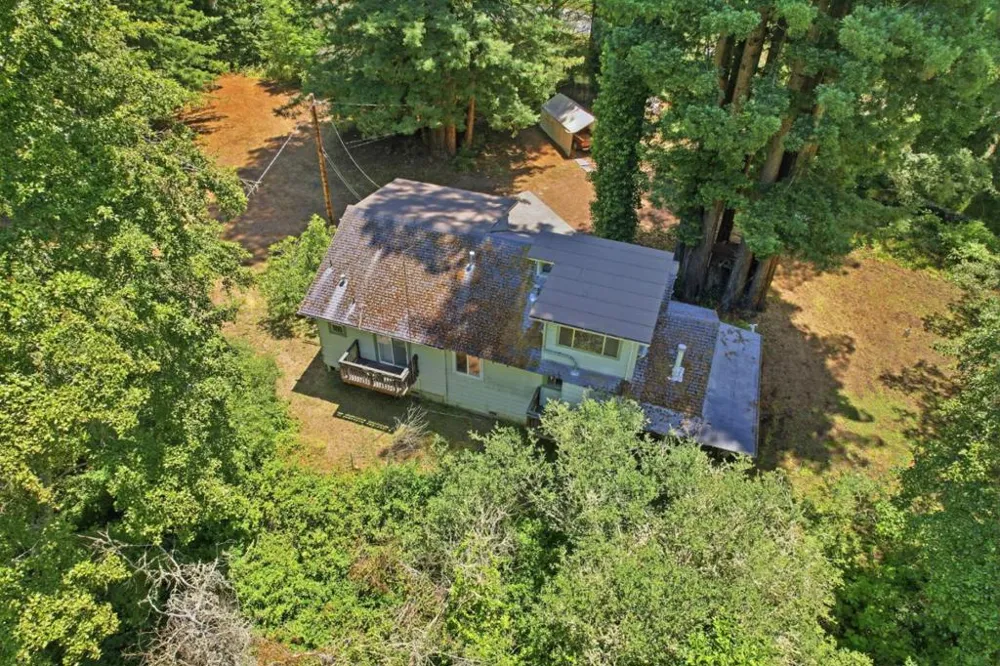 6975 La Honda Road La Honda, CA 94020