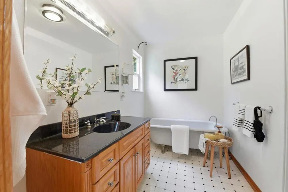 6975 La Honda Road La Honda, CA 94020