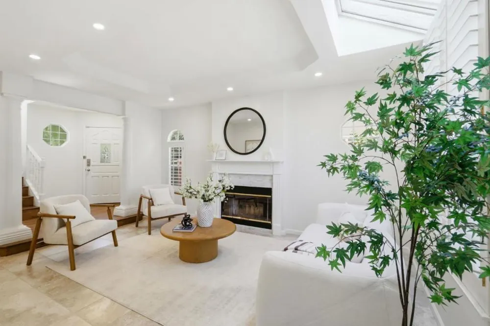 102 Dot Avenue Campbell, CA 95008