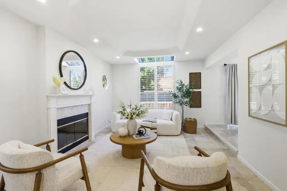102 Dot Avenue Campbell, CA 95008