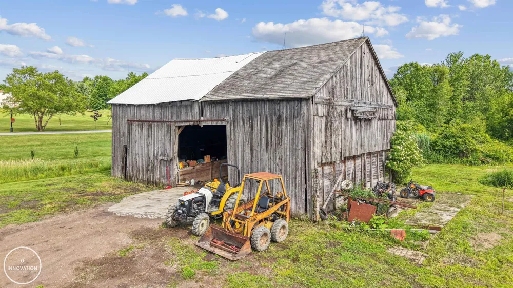 6266 Plank Road Cottrellville Township, MI 48039