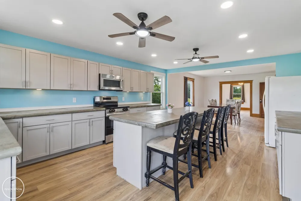 6266 Plank Road Cottrellville Township, MI 48039