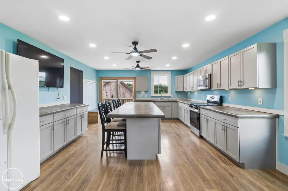 6266 Plank Road Cottrellville Township, MI 48039