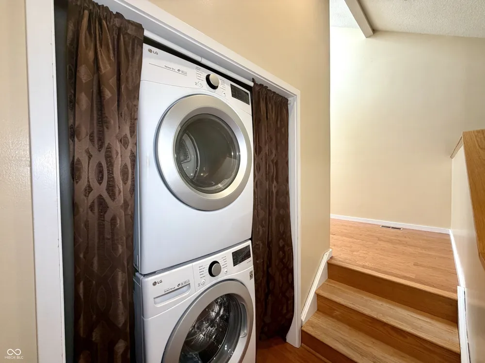 9451 S Pointe Lasalles Drive S #63 Bloomington, IN 47401