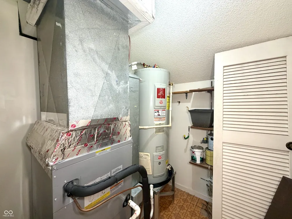 9451 S Pointe Lasalles Drive S #63 Bloomington, IN 47401