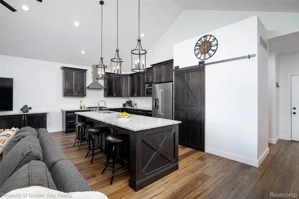 1210 W Oakley Park Road Commerce Charter Township, MI 48390