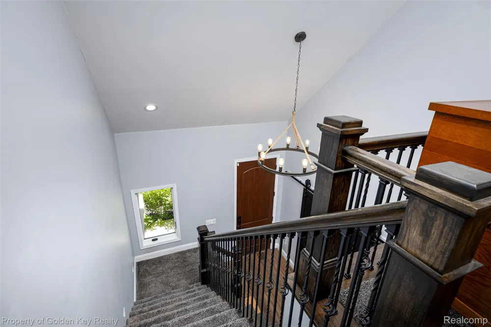 1210 W Oakley Park Road Commerce Charter Township, MI 48390