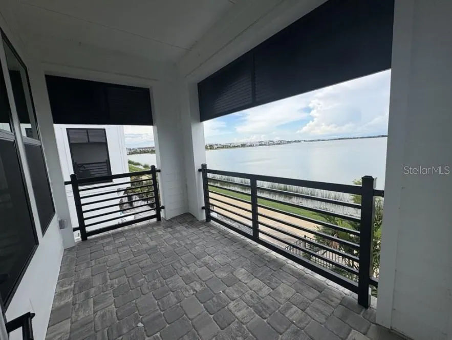 1650 SPRINGWELL LANE Sarasota, FL 34240