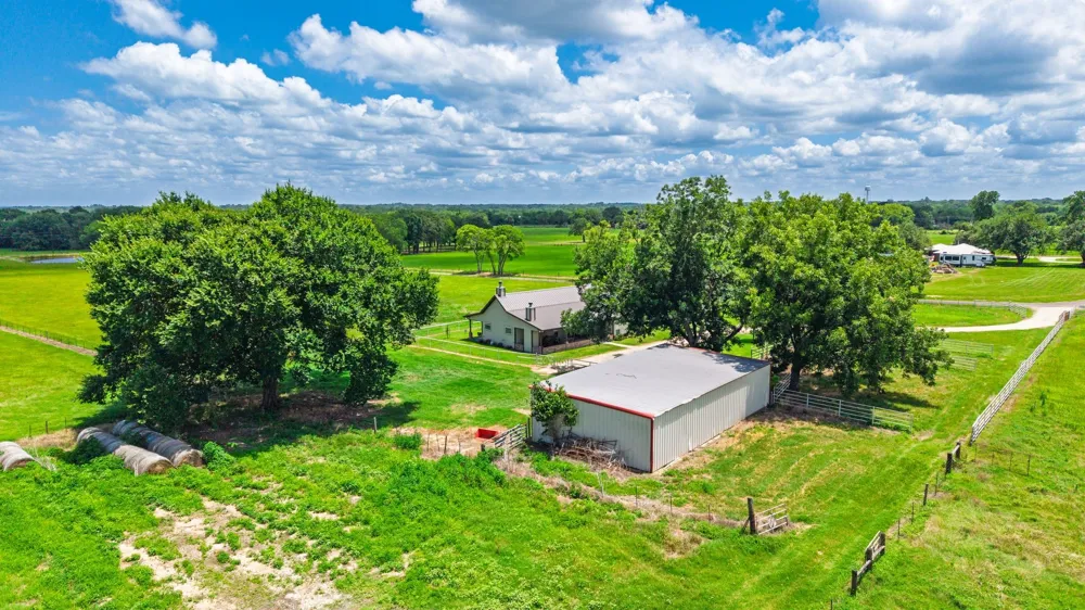 869 CR 1570 Alba, TX 75410