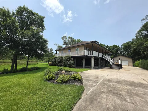 3530 Highway 146 S