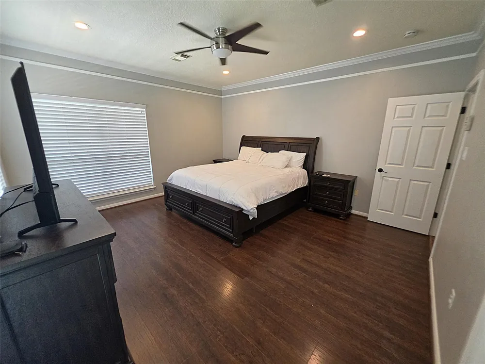 3530 Highway 146 S Shoreacres, TX 77571