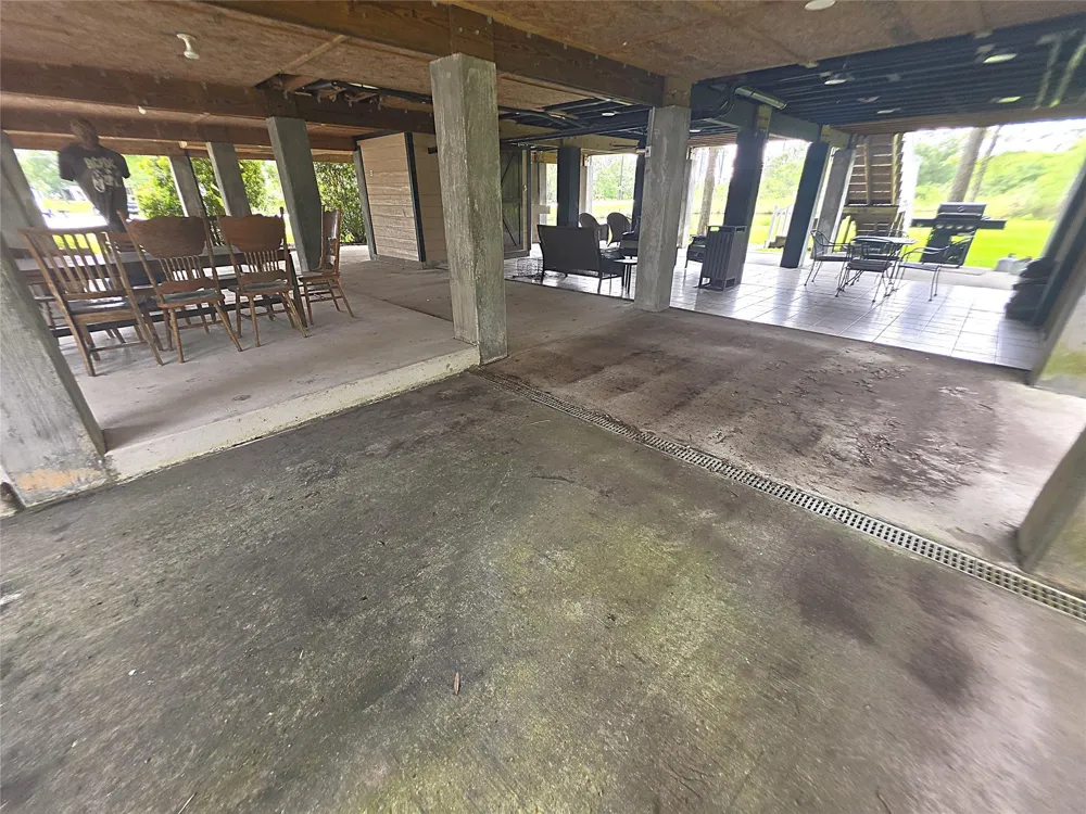 3530 Highway 146 S Shoreacres, TX 77571