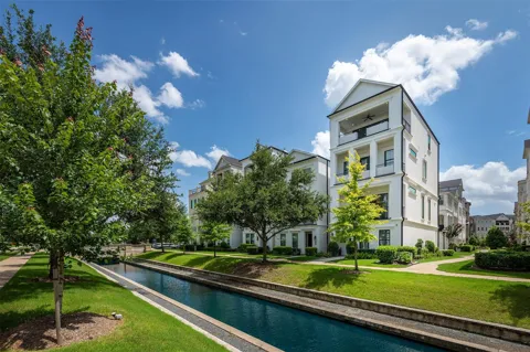 814 Dunleigh Meadows Lane