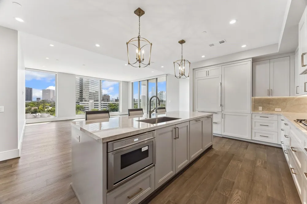 5656 San Felipe Street, Unit 701 Houston, TX 77056