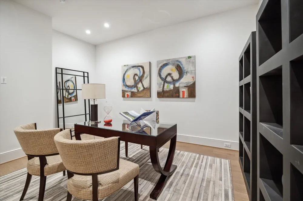 5656 San Felipe Street, Unit 701 Houston, TX 77056