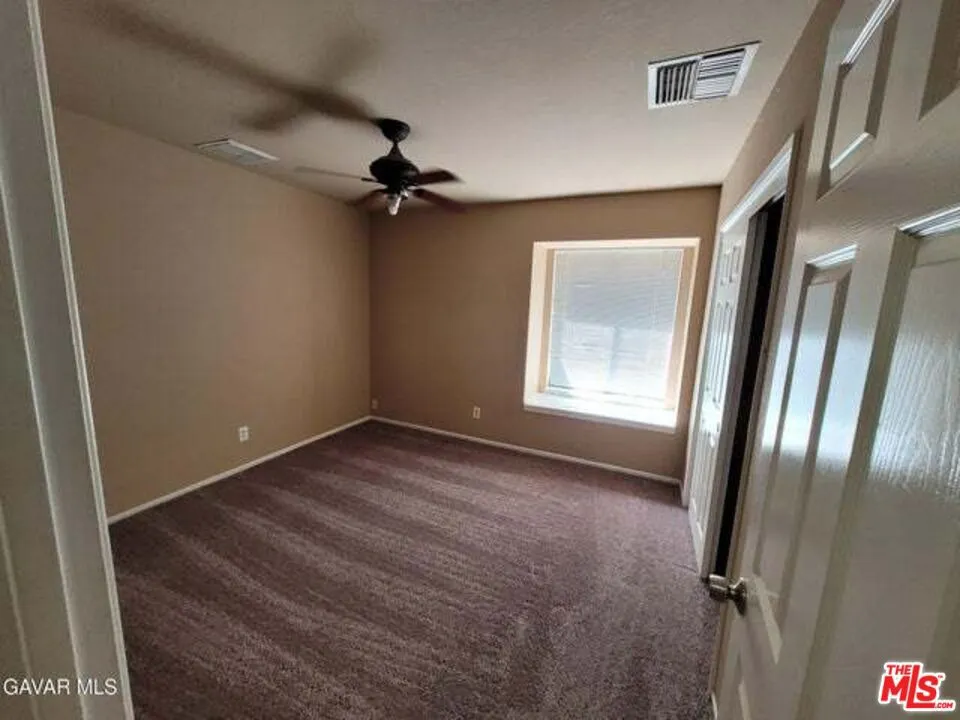 9825 Sally Avenue California City, CA 93505