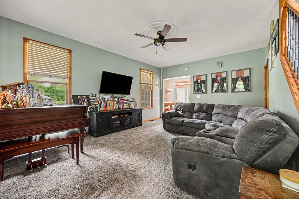 15757 Oakshore Drive Fabius Township, MI 49093