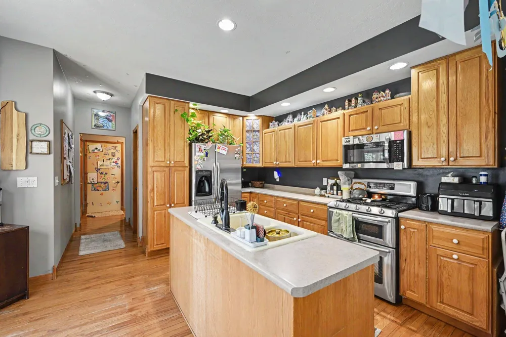 15757 Oakshore Drive Fabius Township, MI 49093