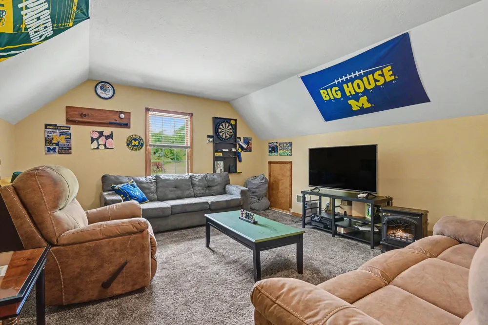 15757 Oakshore Drive Fabius Township, MI 49093