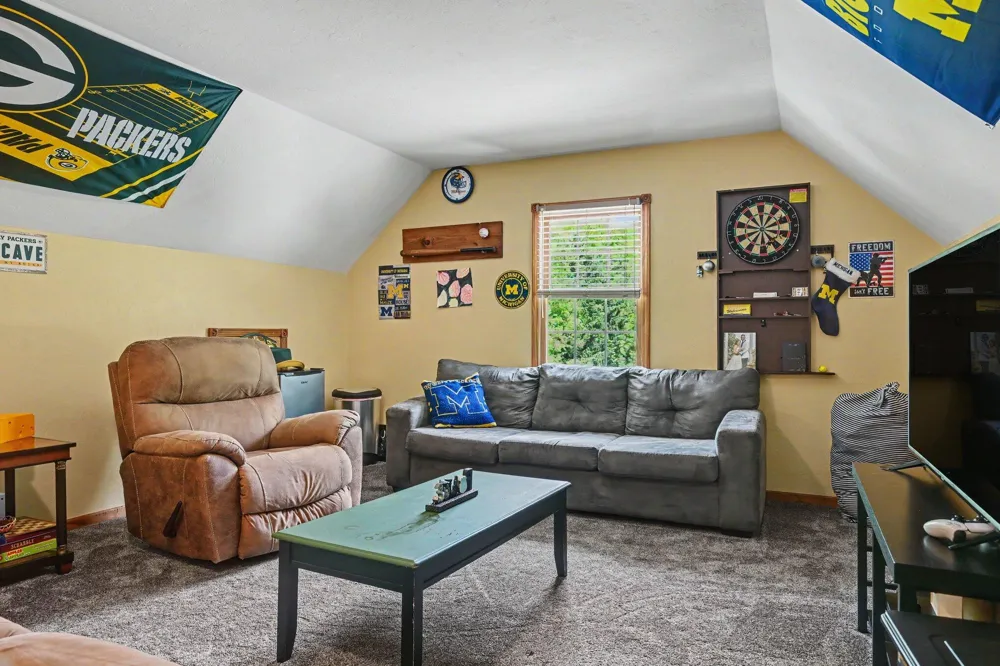 15757 Oakshore Drive Fabius Township, MI 49093