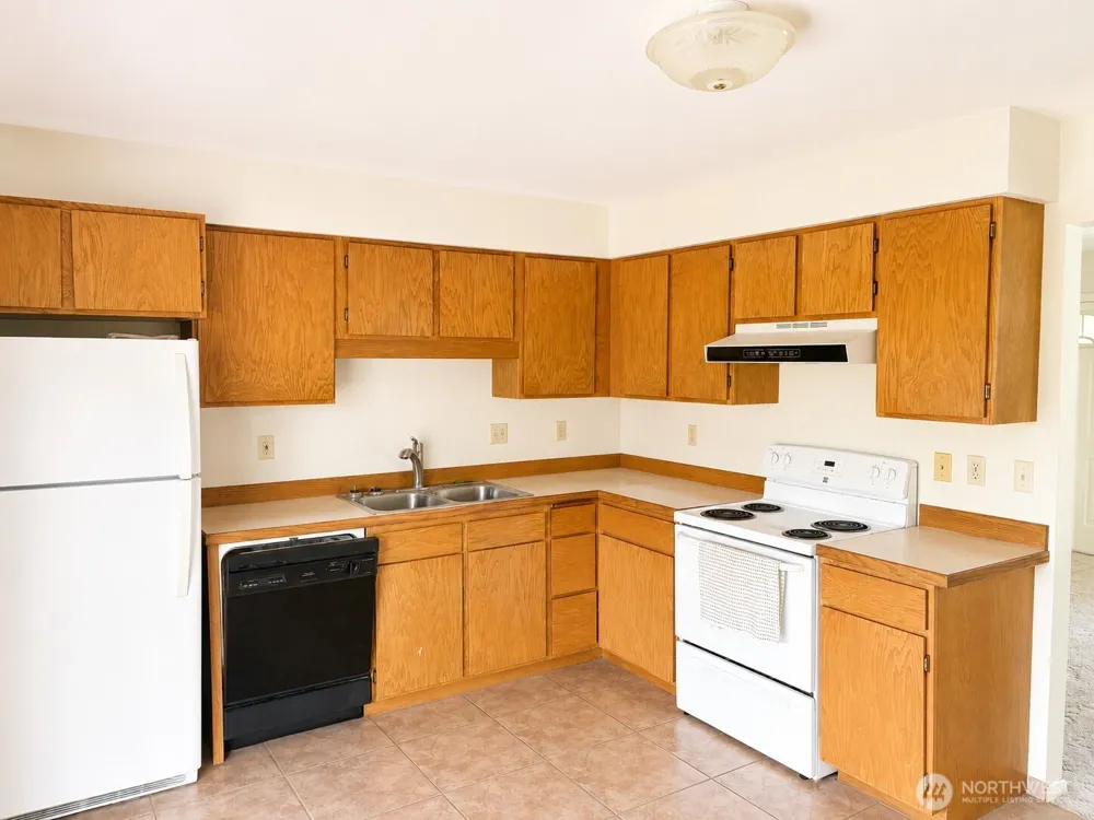 8 Orchard Loop S. Tonasket, WA 98855