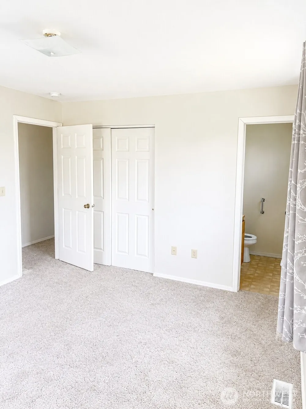 8 Orchard Loop S. Tonasket, WA 98855