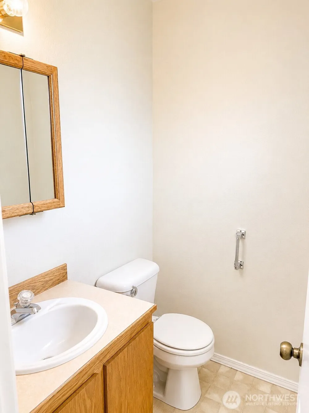 8 Orchard Loop S. Tonasket, WA 98855