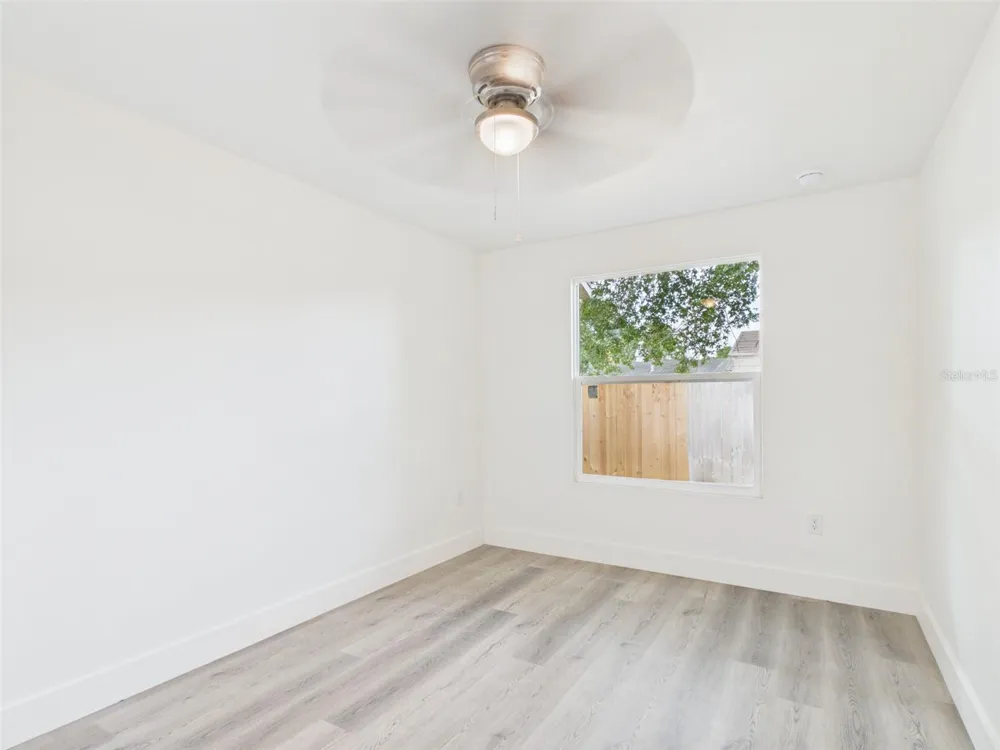 638 W 7TH STREET Lakeland, FL 33805