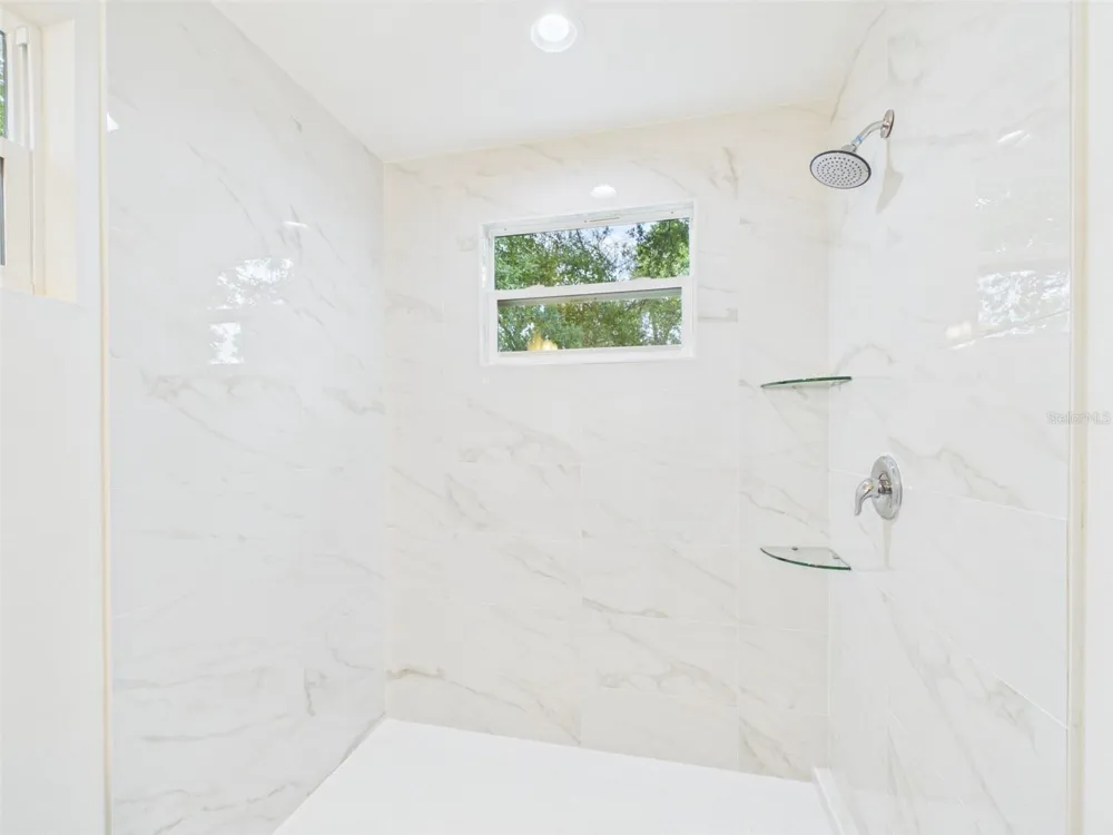638 W 7TH STREET Lakeland, FL 33805