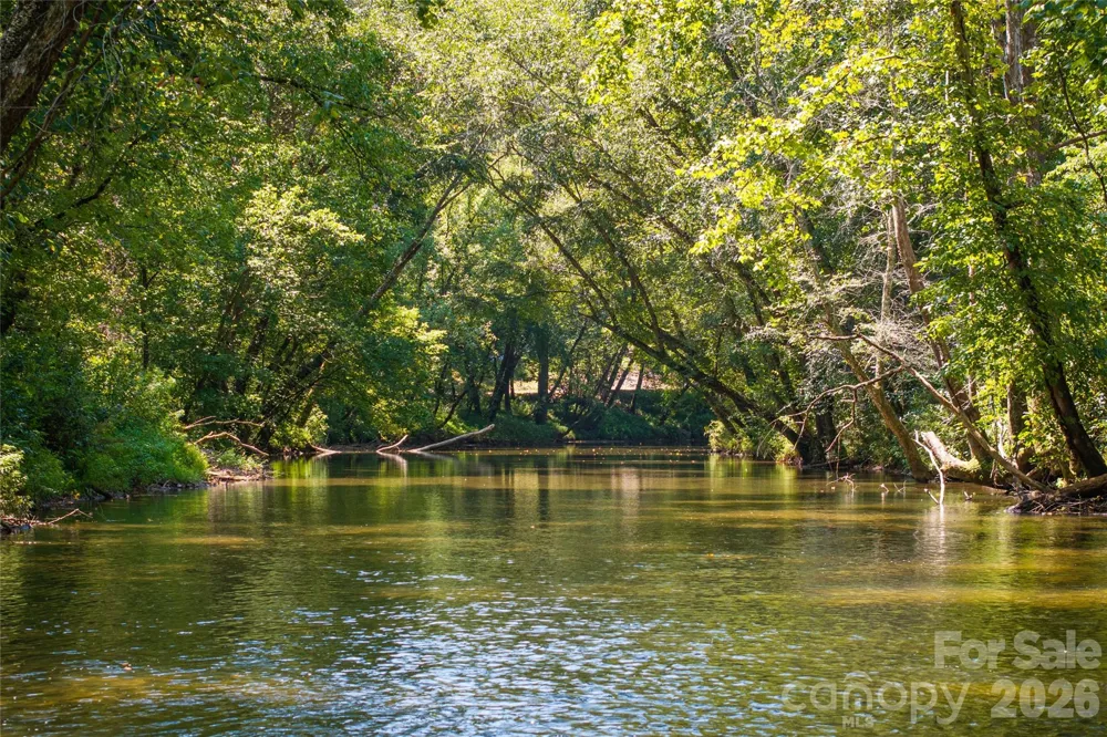 1288 Johns Ridge Parkway #245 Lenoir, NC 28645