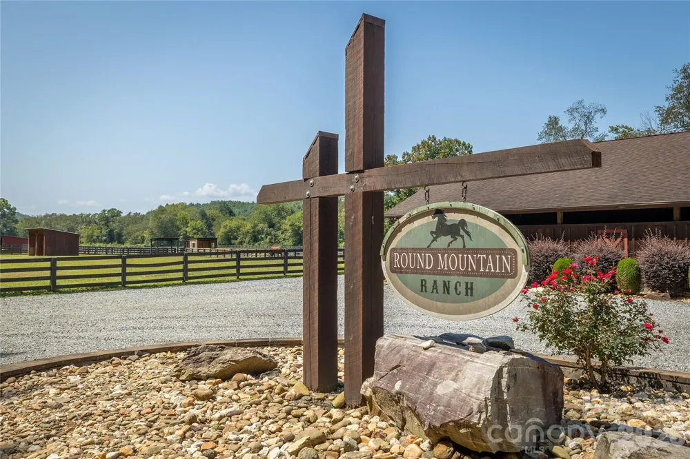 1288 Johns Ridge Parkway #245 Lenoir, NC 28645