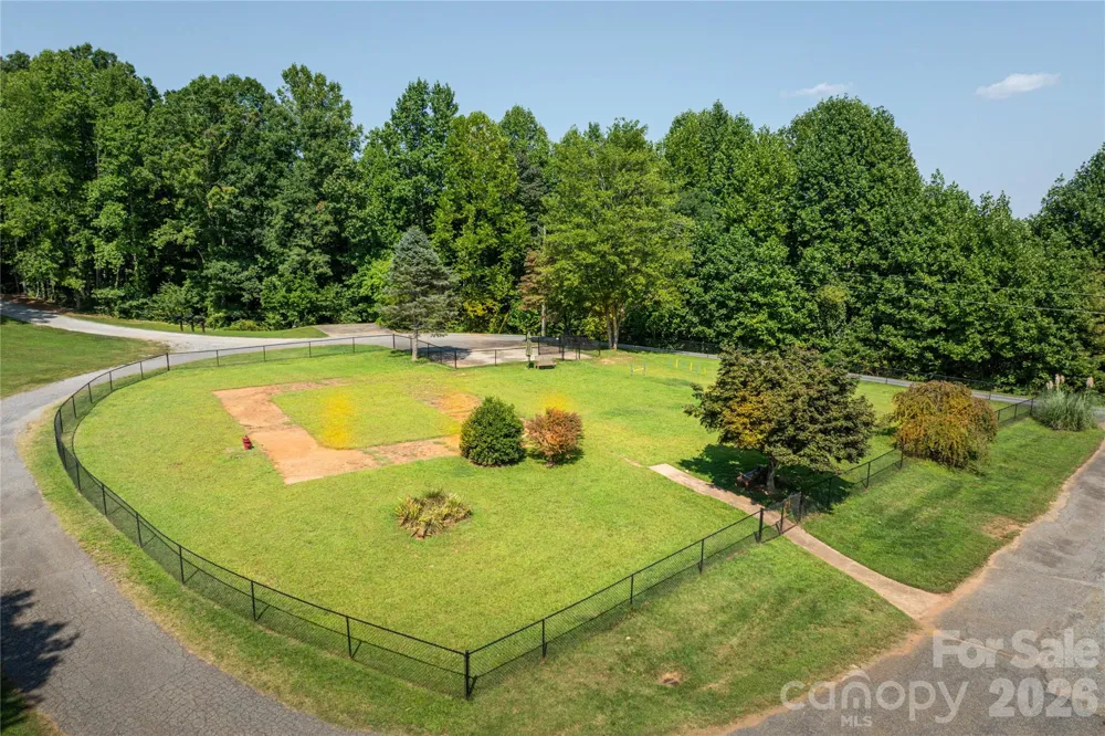 1288 Johns Ridge Parkway #245 Lenoir, NC 28645
