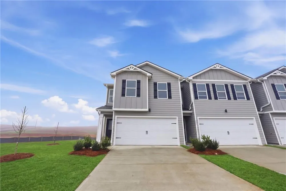 206 Norchester Avenue Hogansville, GA 30230