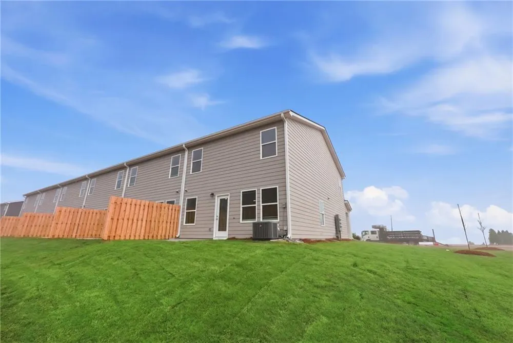 206 Norchester Avenue Hogansville, GA 30230