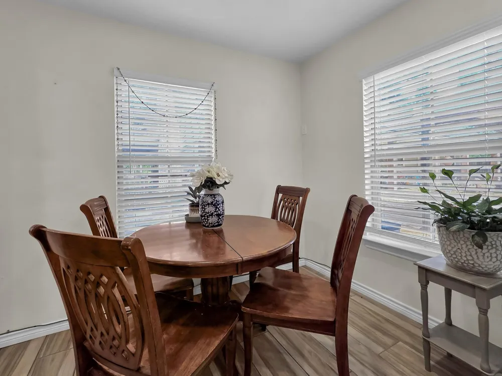 1255 E Pineshadows Drive Sour Lake, TX 77659