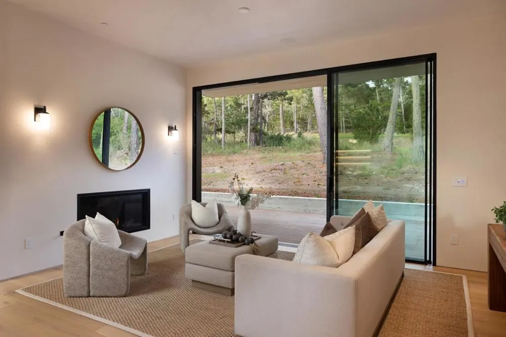 21 Poppy Lane Pebble Beach, CA 93953